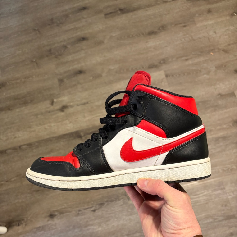 Men's Jordan 1 Mid